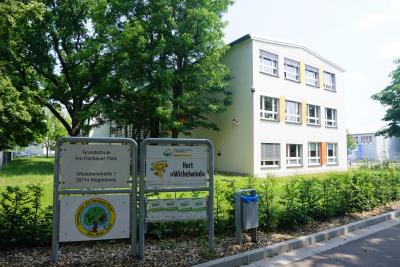 Neuer Schulhof